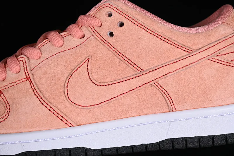 All Categories Nk SB Dunk Series Nk SB Dunk Low low-top sneakers NK SB Dunk Low "Pink" suede pink salmon pink and white suede smashed backboard fashion casual sneakers CV1655-600